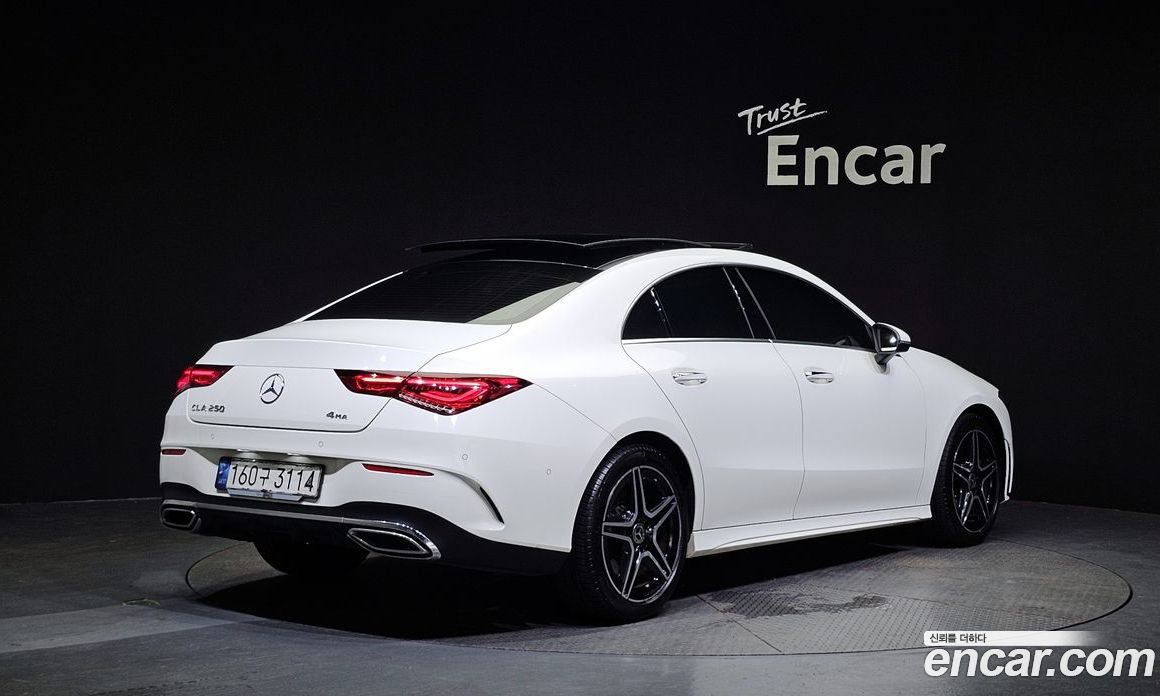 Mercedes Benz CLA-Class CLA250 4MATIC