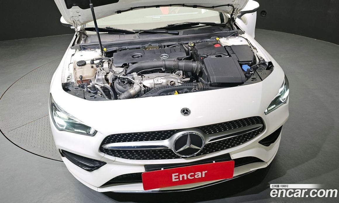 Mercedes Benz CLA-Class CLA250 4MATIC