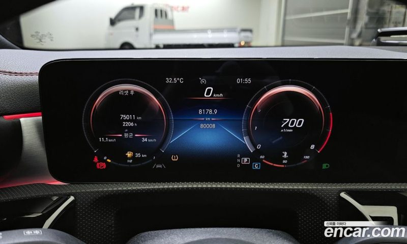 Mercedes Benz CLA-Class CLA250 4MATIC