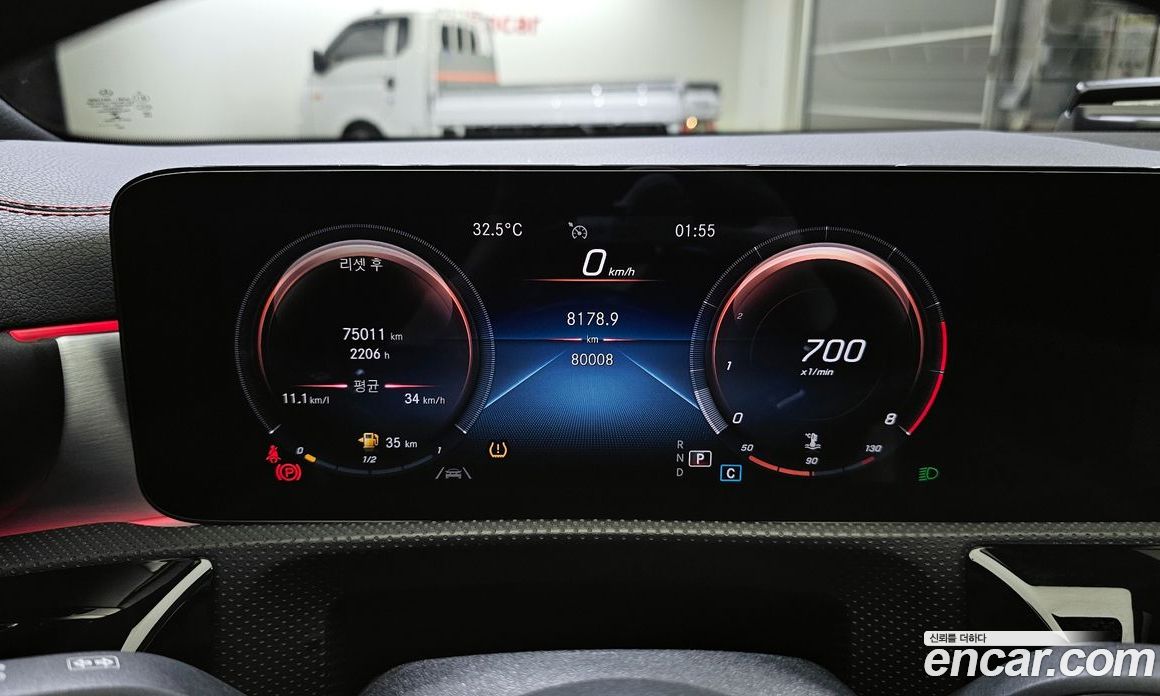 Mercedes Benz CLA-Class CLA250 4MATIC