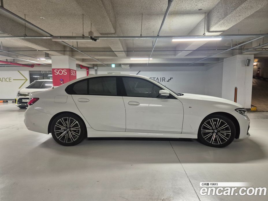 BMW 3-Series i320 M Sport