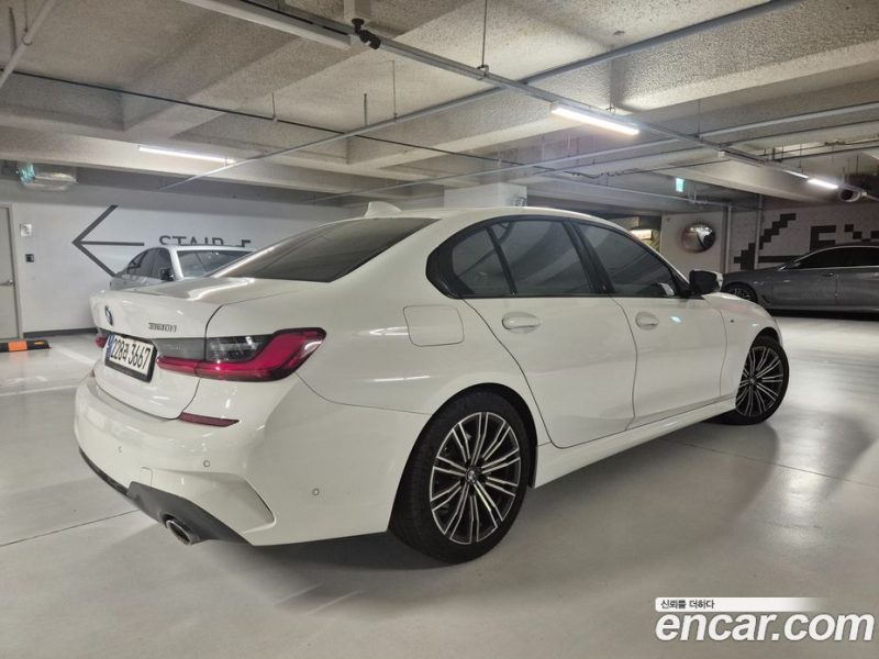 BMW 3-Series i320 M Sport