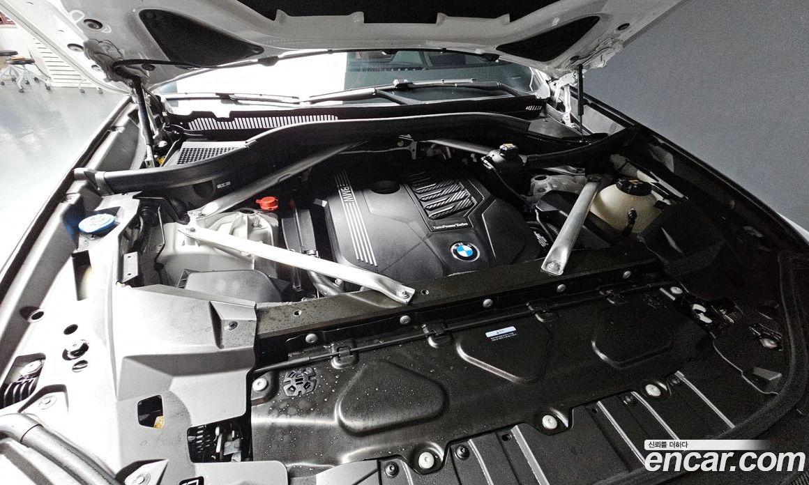 BMW X6 xDrive40i M Sport