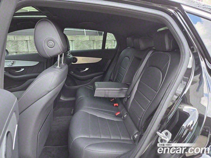 Mercedes Benz GLC-Class GLC220 D 4MATIC Coupe