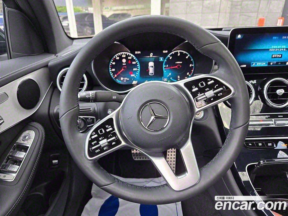 Mercedes Benz GLC-Class GLC220 D 4MATIC Coupe