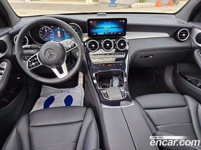 Mercedes Benz GLC-Class GLC220 D 4MATIC Coupe