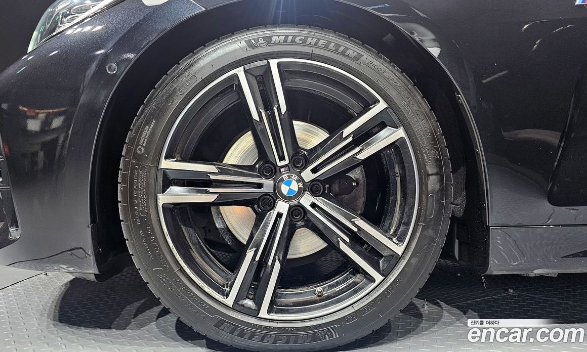 BMW 4-Series i420 M Sport Convertible