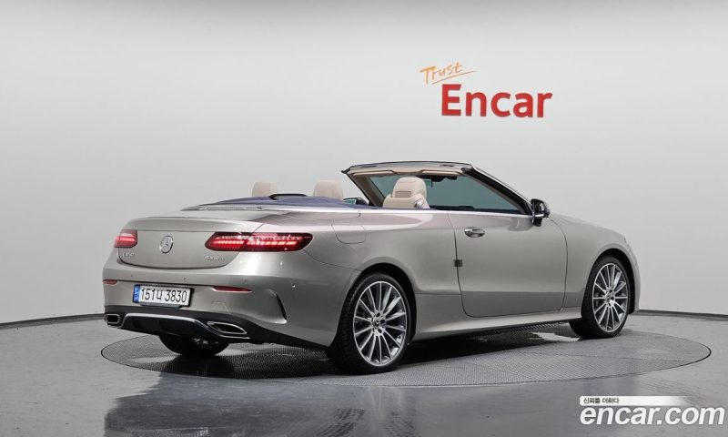 Mercedes Benz E-Class E450 4MATIC Cabriolet
