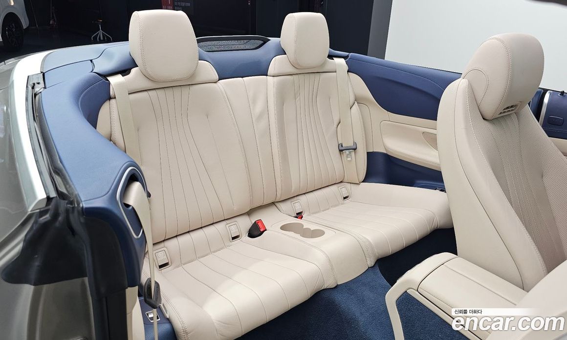 Mercedes Benz E-Class E450 4MATIC Cabriolet