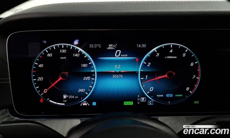 Mercedes Benz E-Class E350 4MATIC AMG Line