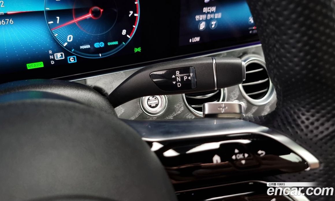 Mercedes Benz E-Class E350 4MATIC AMG Line