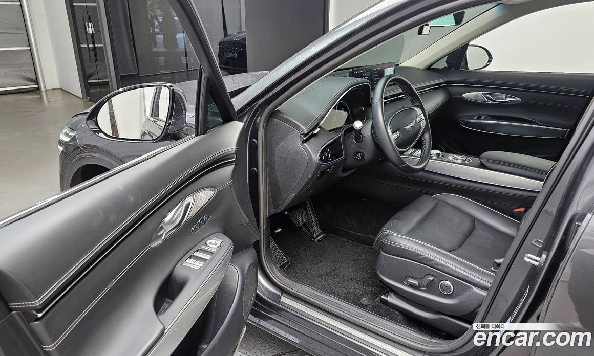 Genesis GV70 2.5T Gasoline AWD