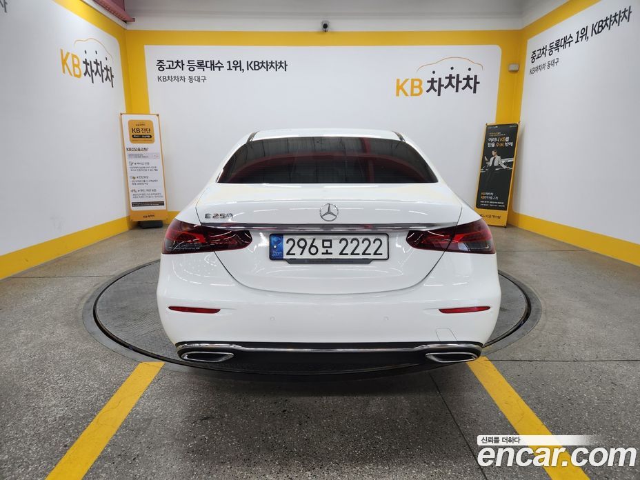 Mercedes Benz E-Class E250 Avantgarde