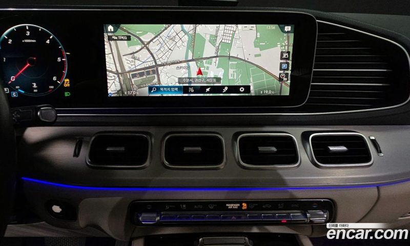 Mercedes Benz GLE-Class GLE300d 4MATIC
