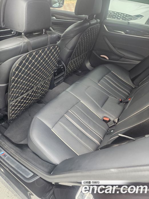 BMW 5-Series i520 M Sport