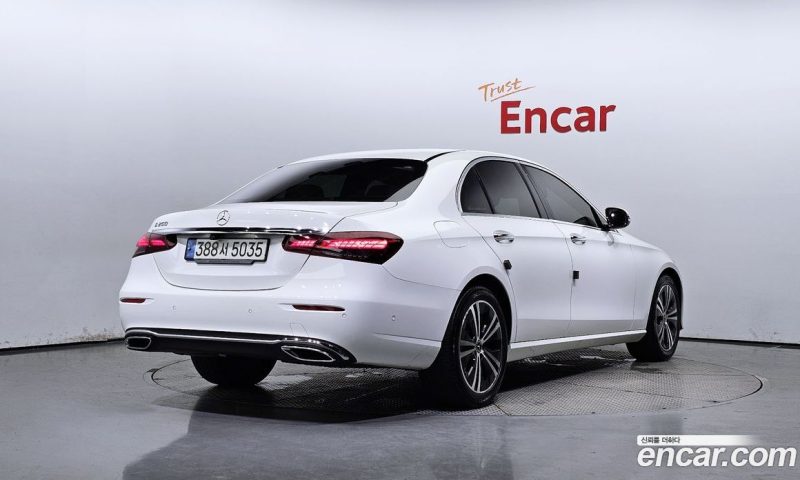 Mercedes Benz E-Class E250 Avantgarde