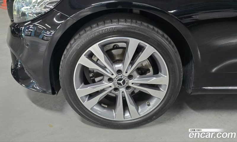 Mercedes Benz C-Class C220 D 4MATIC