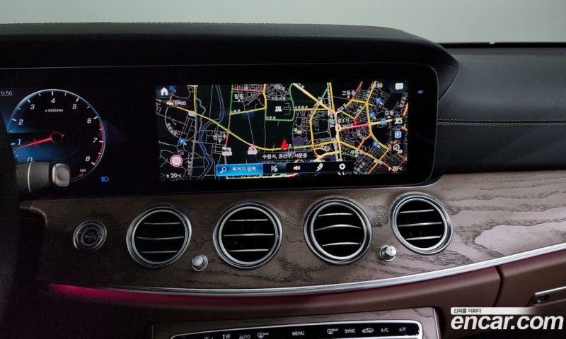 Mercedes Benz E-Class E250 Exclusive