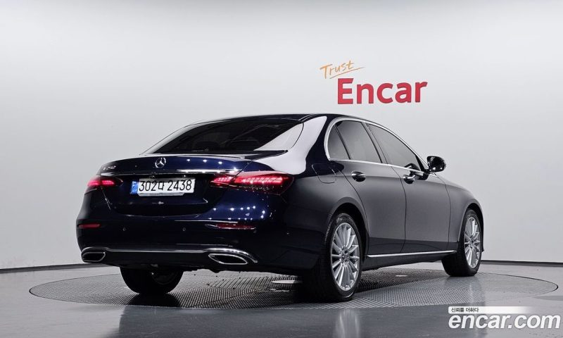 Mercedes Benz E-Class E250 Exclusive