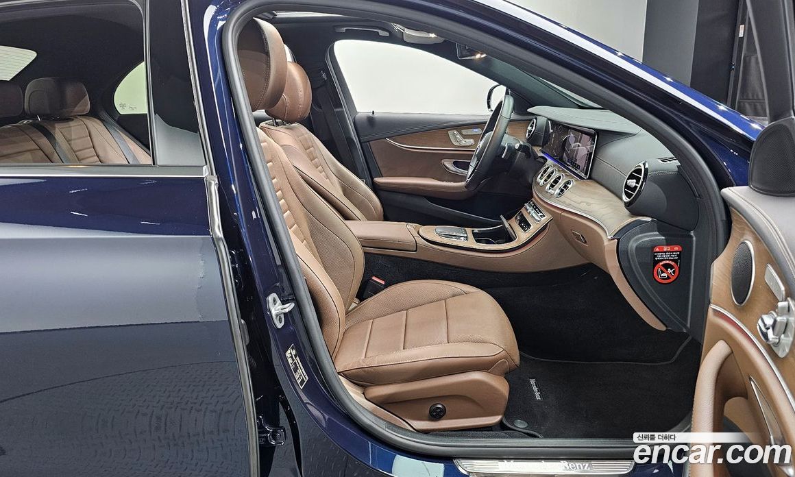 Mercedes Benz E-Class E250 Exclusive