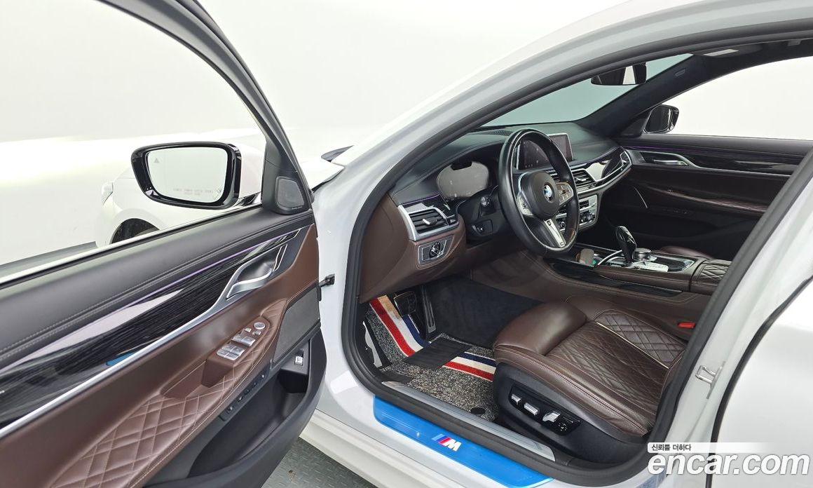 BMW 7-Series 740Li xDrive M Sport Package