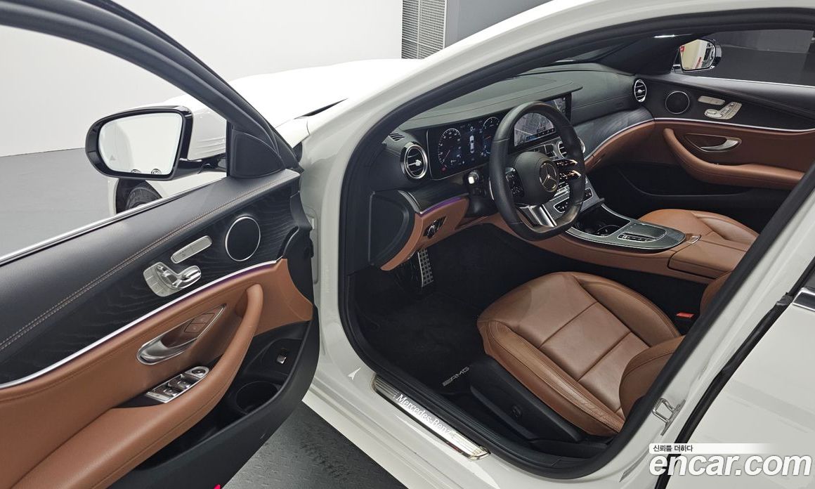Mercedes Benz E-Class E220d 4MATIC AMG Line