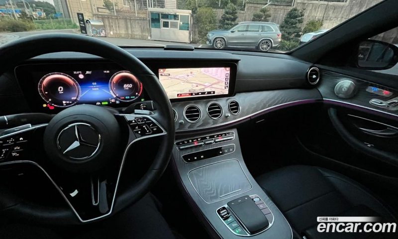 Mercedes Benz E-Class E350 4MATIC Avantgarde