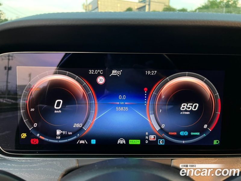 Mercedes Benz E-Class E350 4MATIC Avantgarde