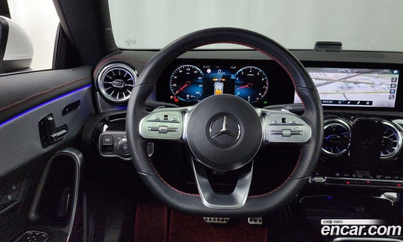 Mercedes Benz CLA-Class CLA250 4MATIC