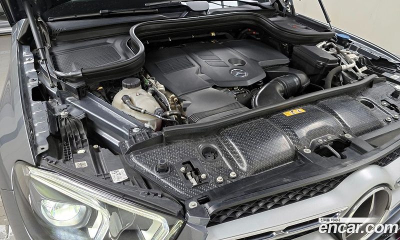 Mercedes Benz GLE-Class GLE300d 4MATIC