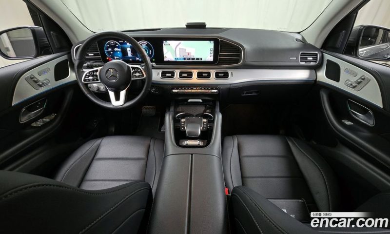 Mercedes Benz GLE-Class GLE300d 4MATIC
