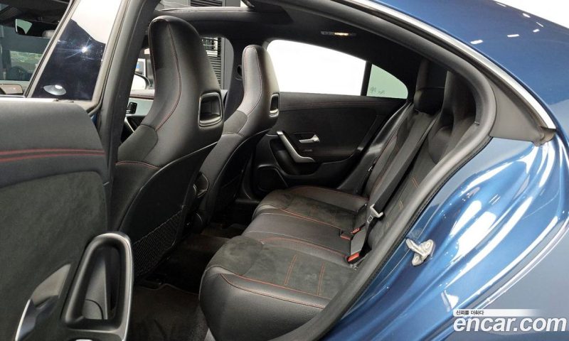 Mercedes Benz CLA-Class CLA250 4MATIC