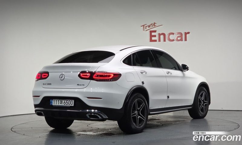 Mercedes Benz GLC-Class GLC300 4MATIC Premium Coupe