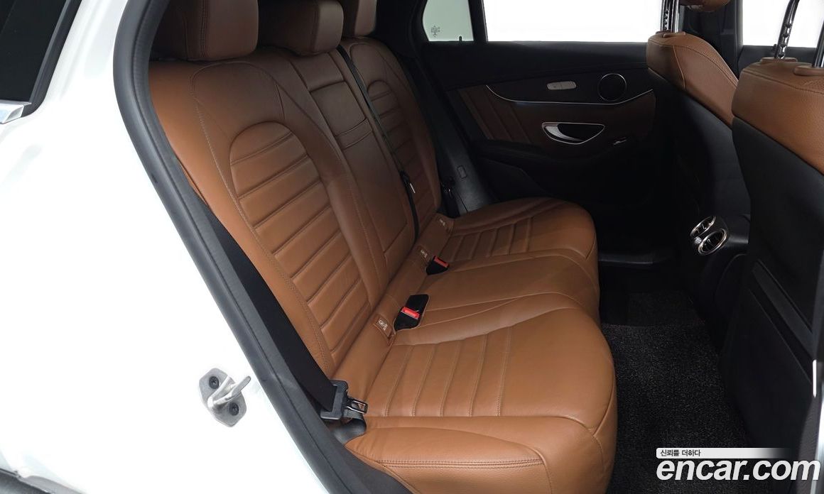 Mercedes Benz GLC-Class GLC300 4MATIC Premium Coupe