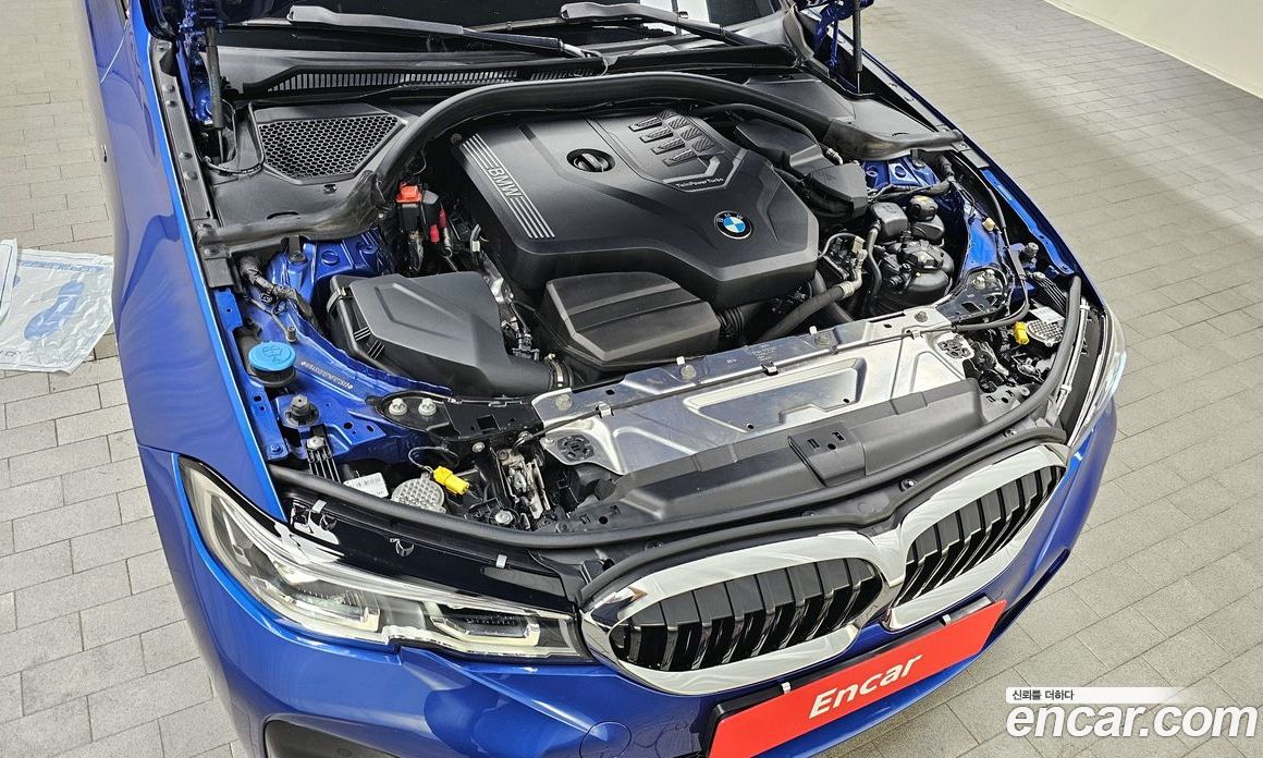 BMW 3-Series i320 M Sport