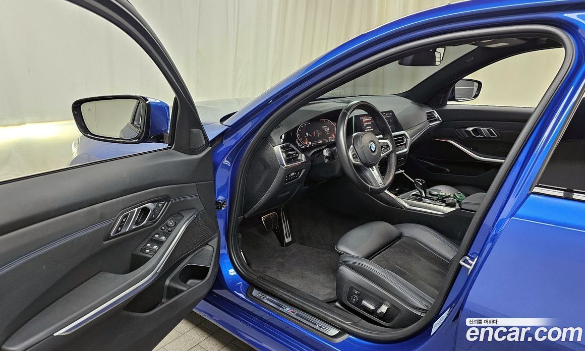 BMW 3-Series i320 M Sport
