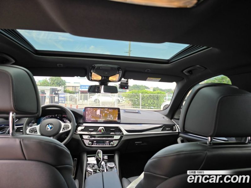 BMW 5-Series i530 xDrive M Sport Package