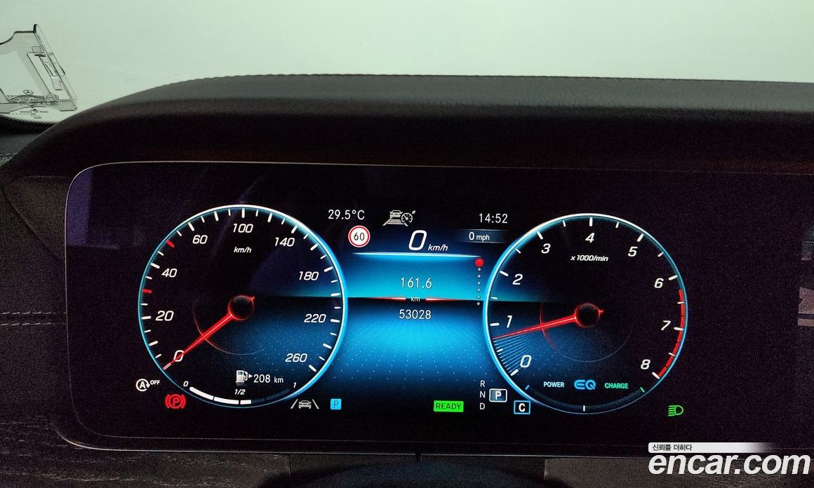 Mercedes Benz E-Class E350 4MATIC AMG Line Edition