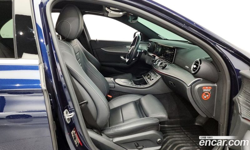 Mercedes Benz E-Class E350 4MATIC AMG Line Edition