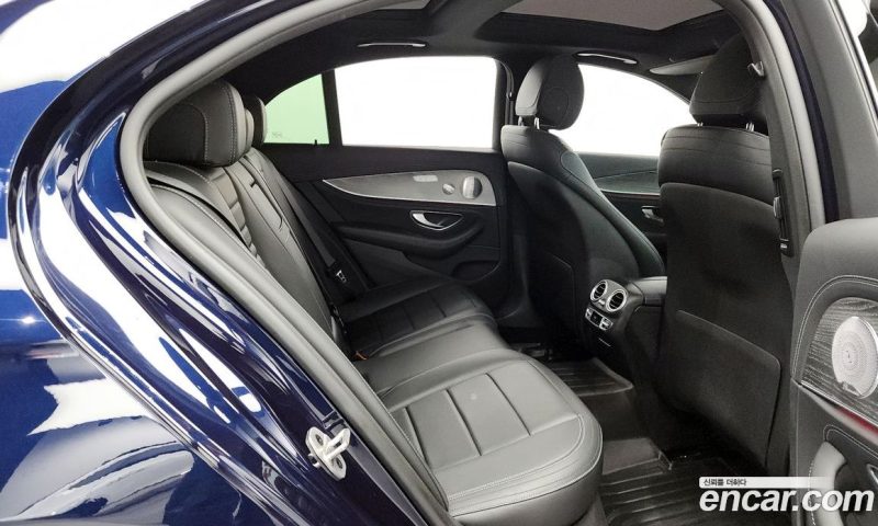 Mercedes Benz E-Class E350 4MATIC AMG Line Edition