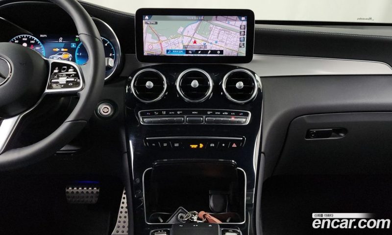 Mercedes Benz GLC-Class GLC220 D 4MATIC Coupe