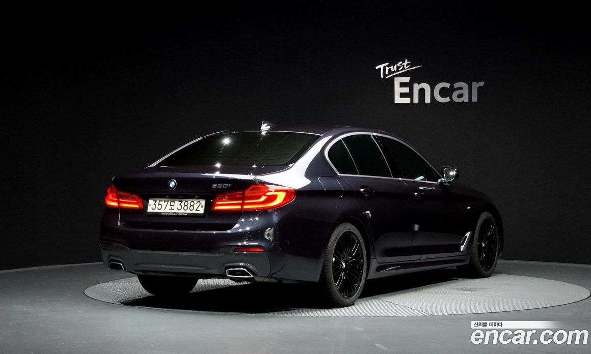 BMW 5-Series i530 M Sport Package Plus