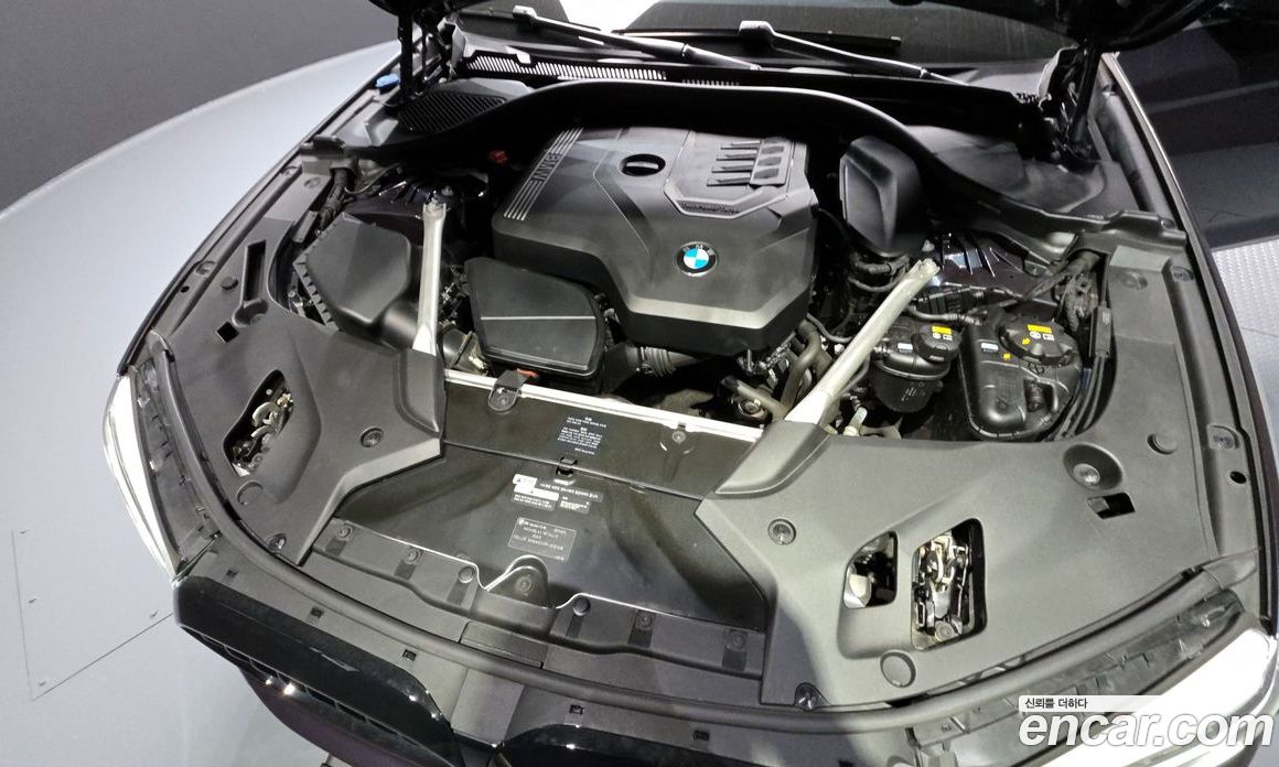 BMW 5-Series i530 M Sport Package Plus
