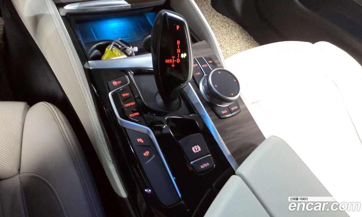 BMW 5-Series i530 M Sport Package Plus