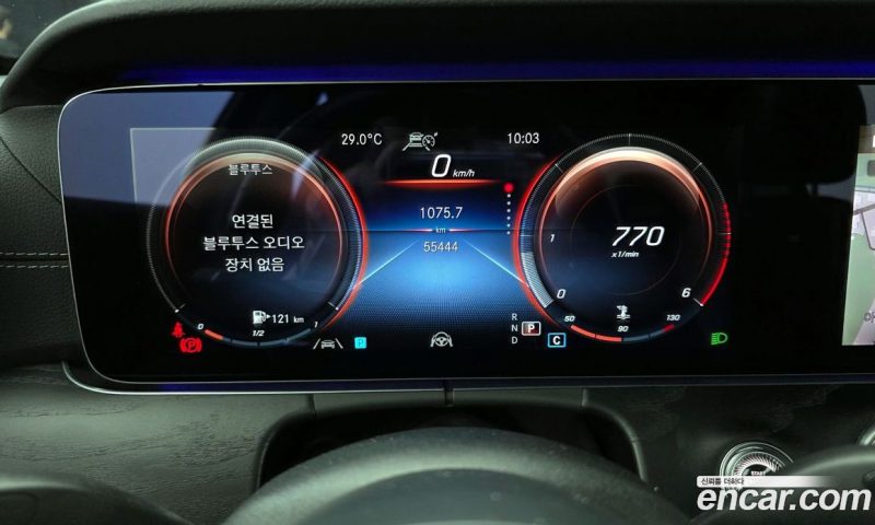 Mercedes Benz E-Class E220d 4MATIC AMG Line