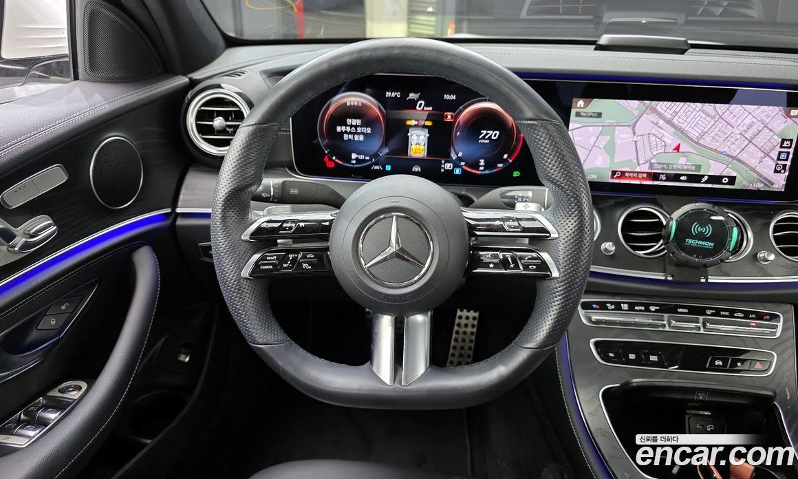 Mercedes Benz E-Class E220d 4MATIC AMG Line