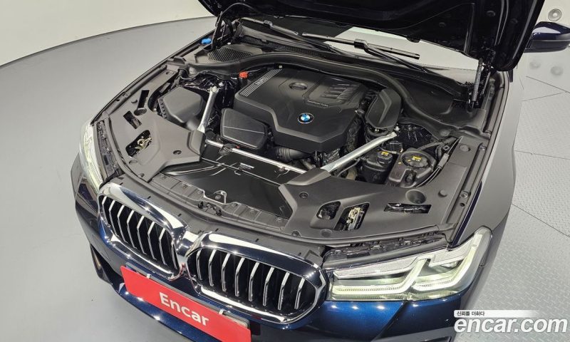 BMW 5-Series i520 M Sport