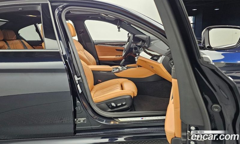 BMW 5-Series i520 M Sport