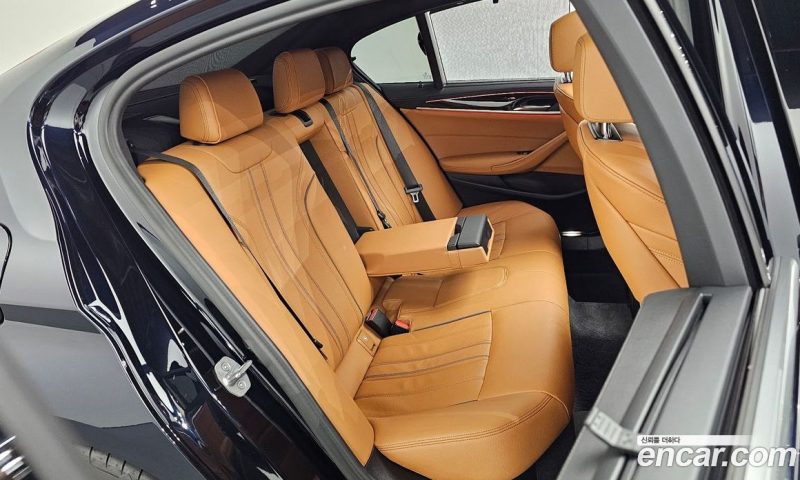 BMW 5-Series i520 M Sport