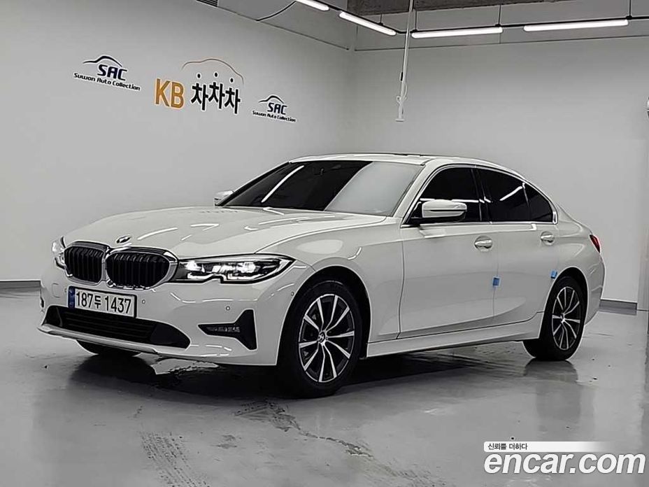 BMW 3-Series i320